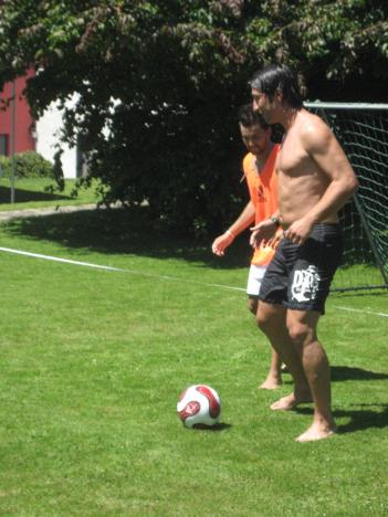Fussball 017.jpg   31kb   26.03.2021 22:38:04
